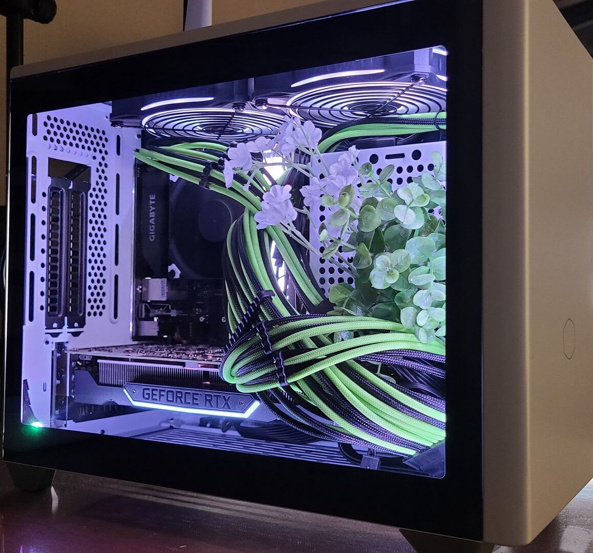 省スペース！小型ゲーミングPCのおすすめは？【4月】 | こまたろPC