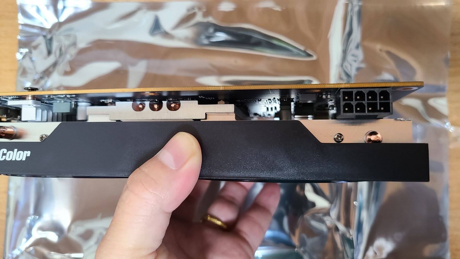 RX6600の補助電源