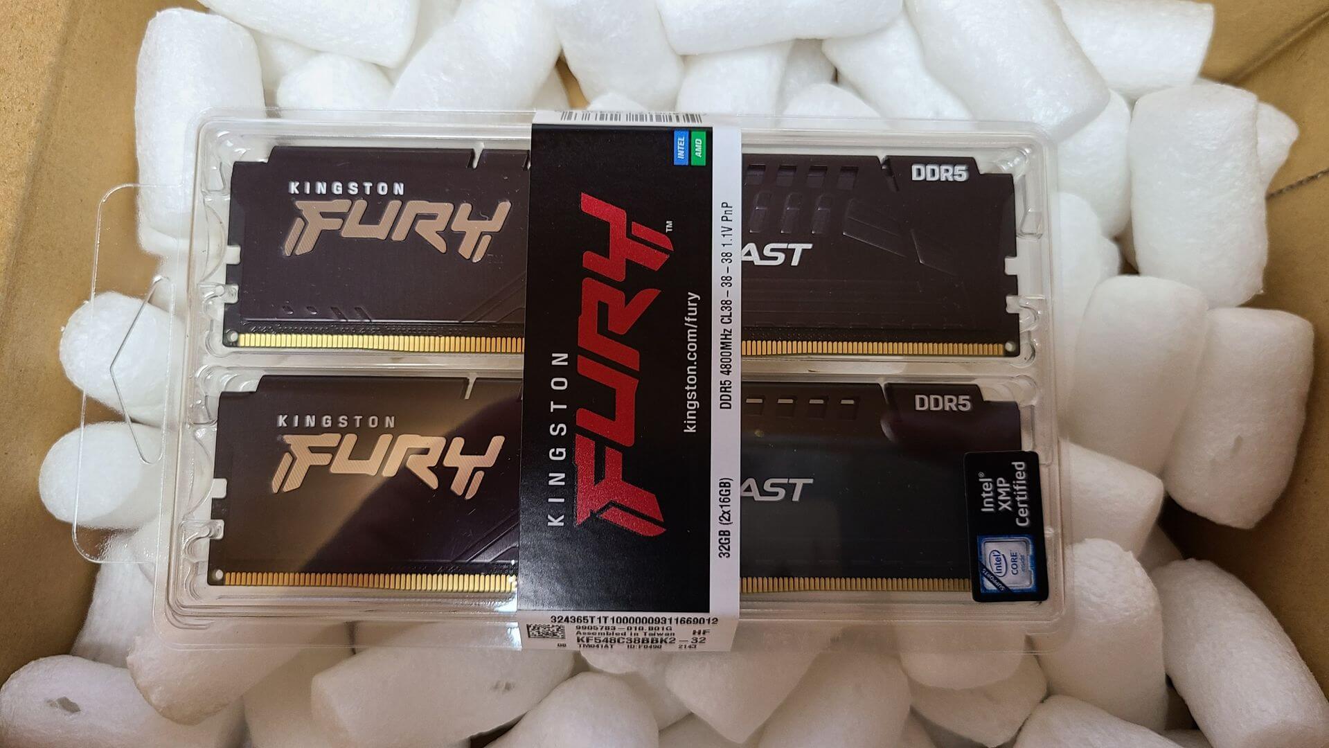 DDR5メモリ