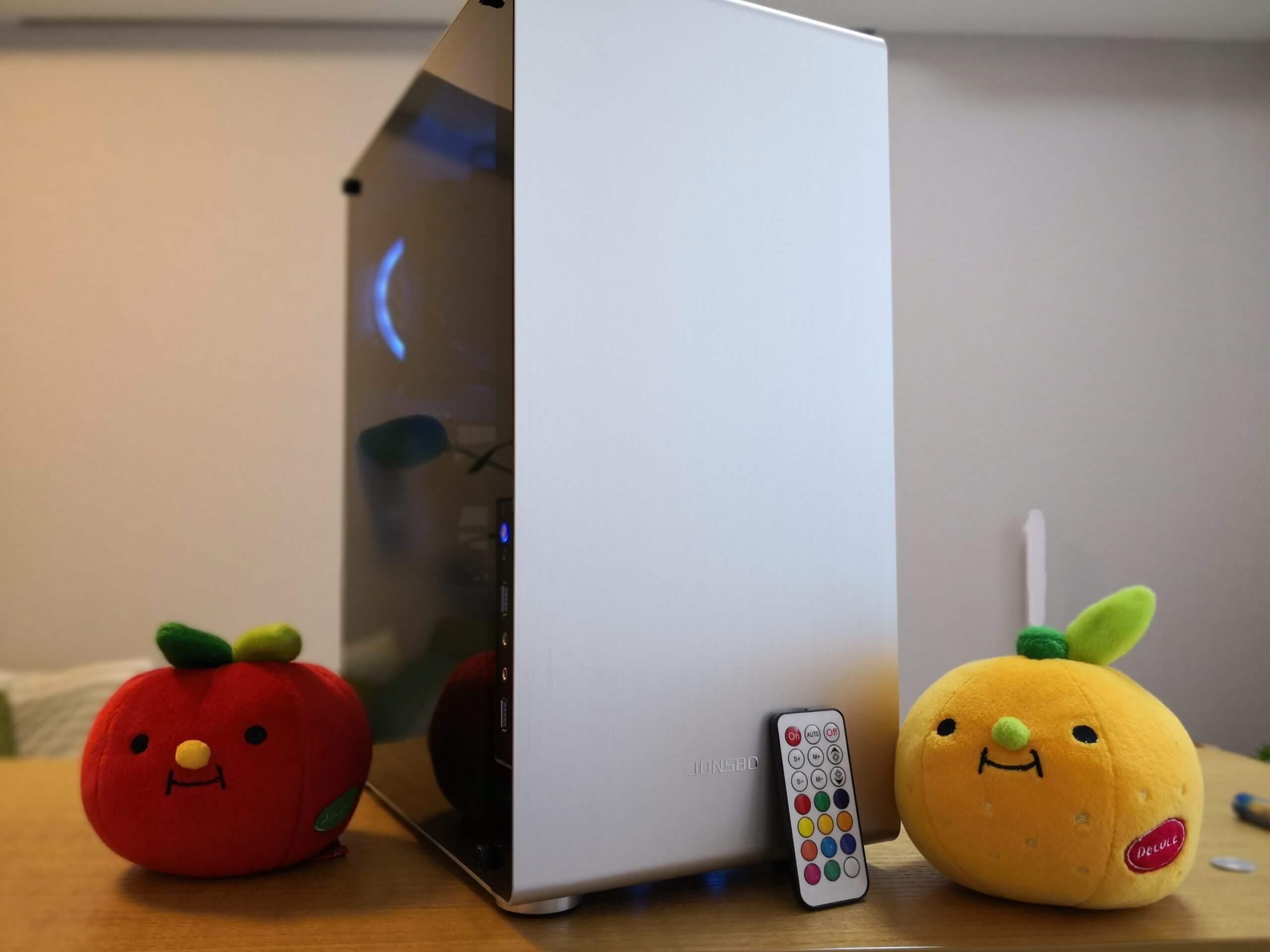正面が光らないPCケース