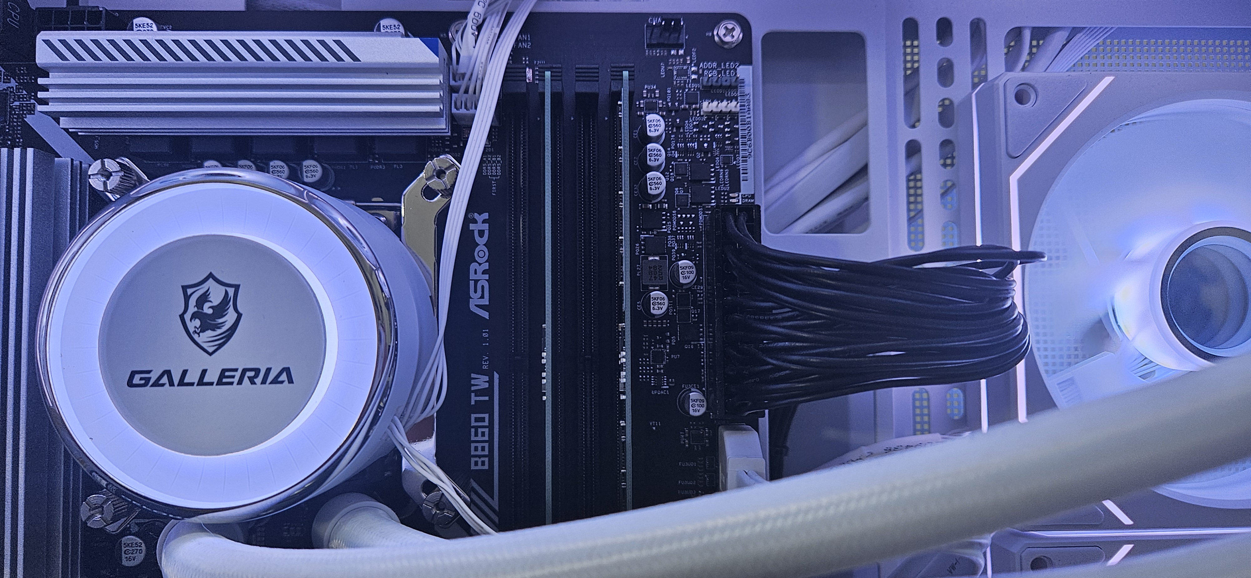 GALLERIA FPC7A-R57-Wのメモリ