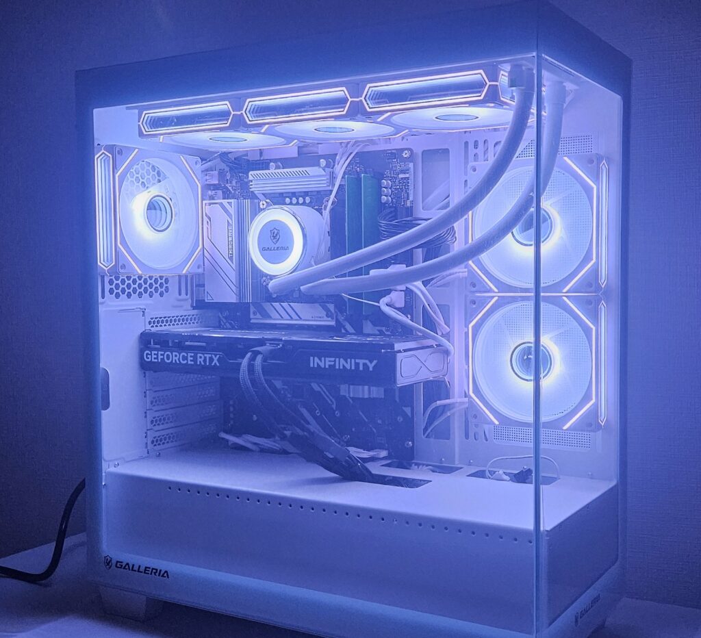 GALLERIA FPC7A-R57-Wのイルミネーション