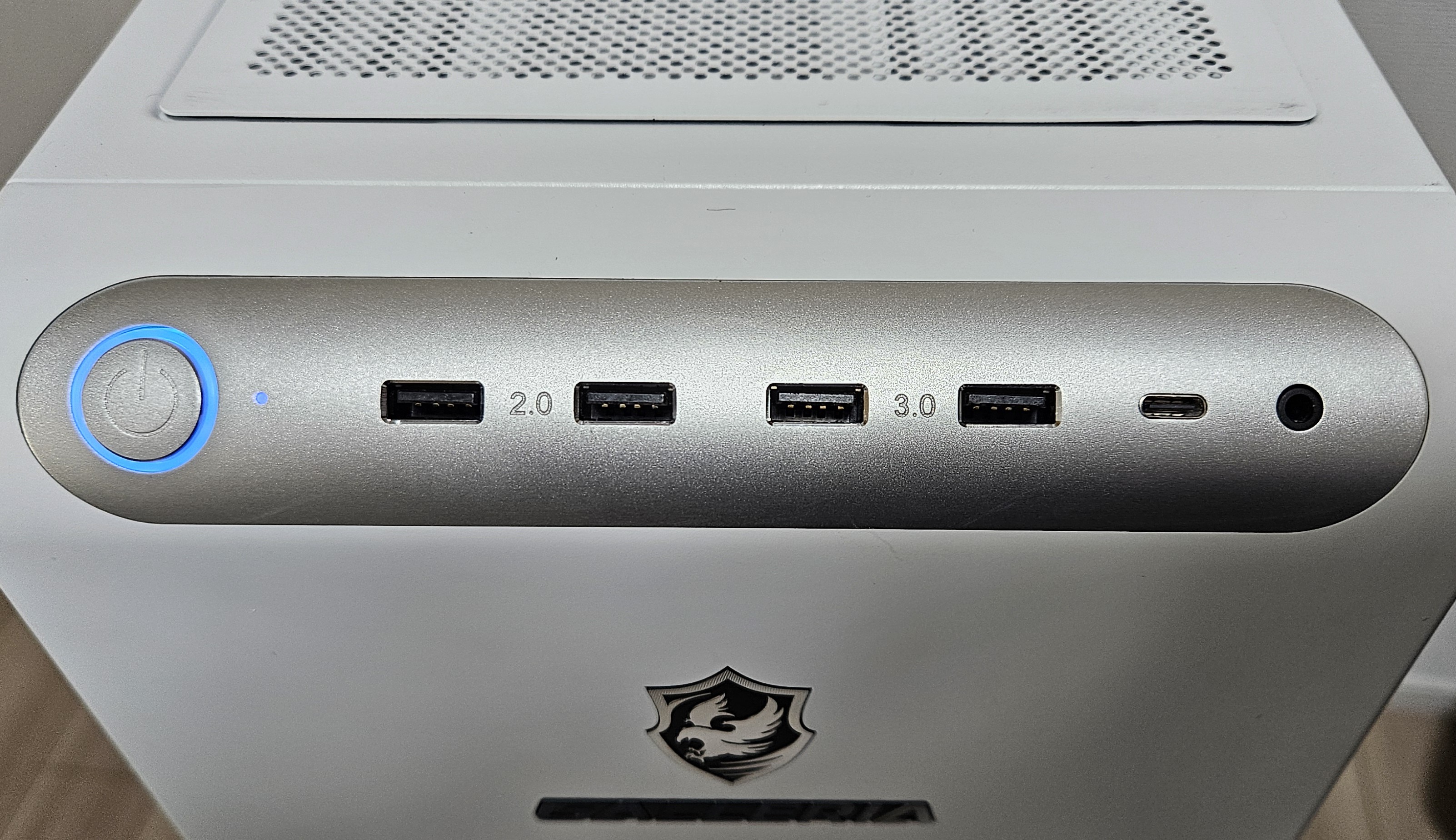 GALLERIA XPC7A-R57T-WLのI/O