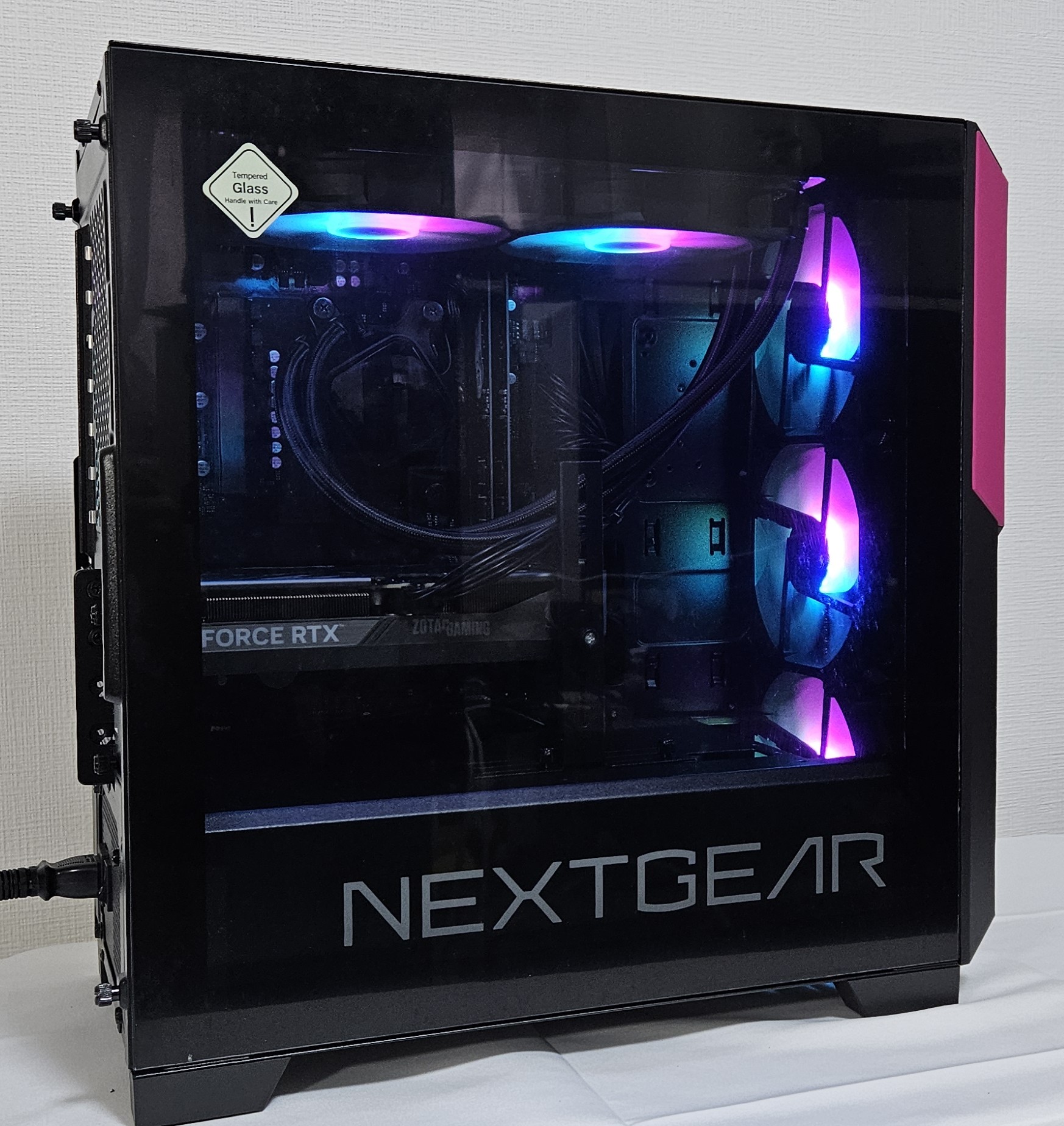 NEXTGEAR JG-A7G6Tのイルミネーション